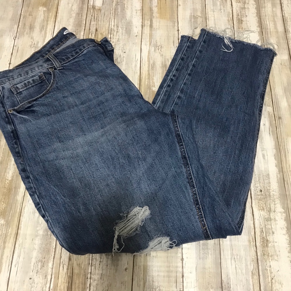 Old Navy distressed boyfriend jeans